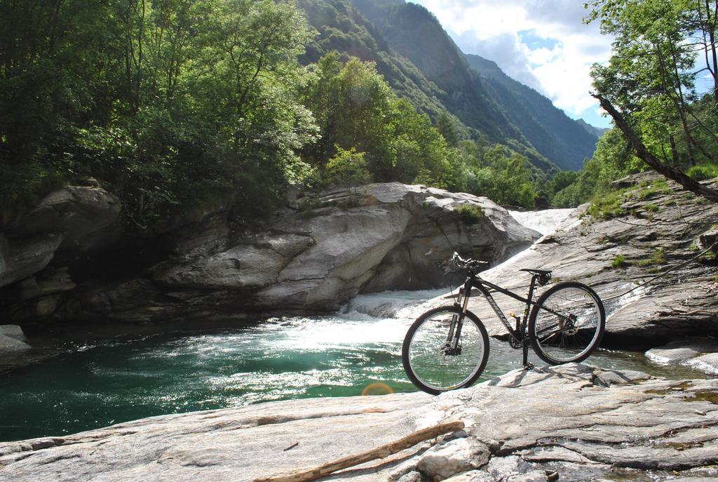 Myverzasca Resort Ai Piee Brione  Экстерьер фото